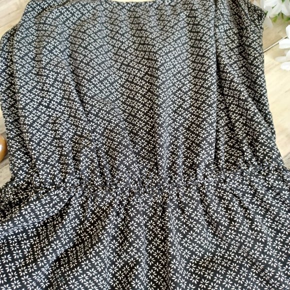 BLACK STRAP DRESS / BRAND OLD NAVY (SIZE XS) - Picture 7 of 15